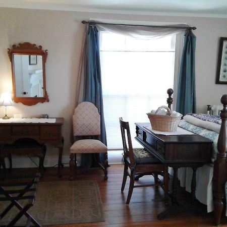Boxley Place Inn Louisa Екстериор снимка