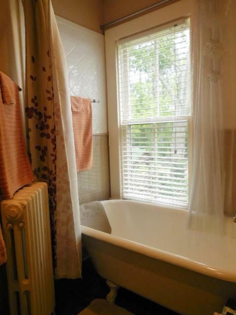 Boxley Place Inn Louisa Екстериор снимка