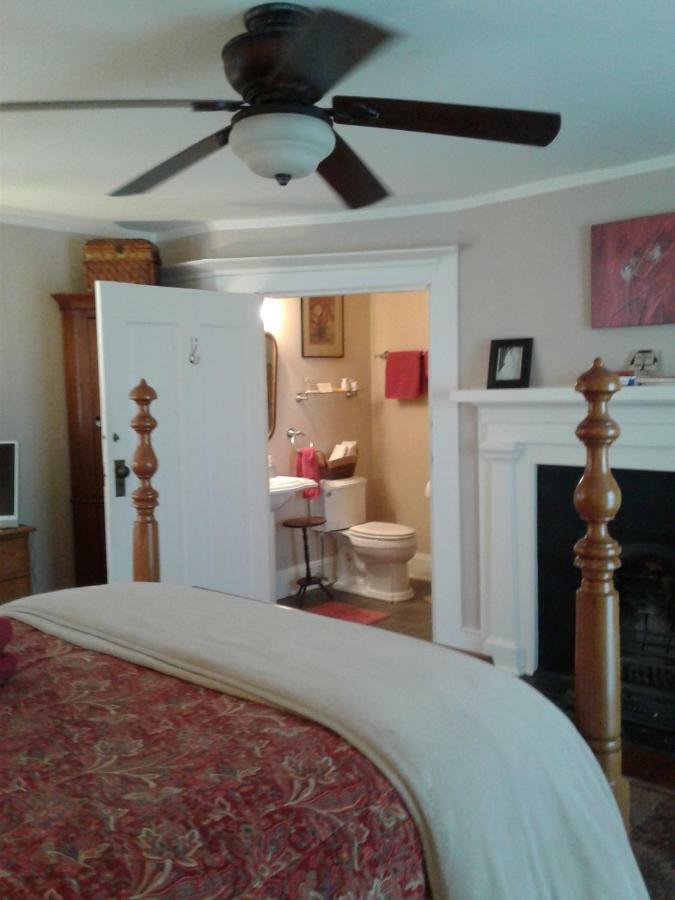 Boxley Place Inn Louisa Екстериор снимка